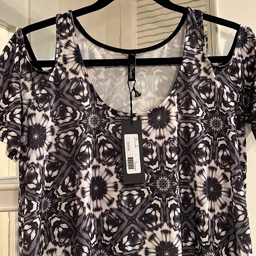 Deborahviereck.com Tie Dye Short Stretchy Skater Black White Dress
